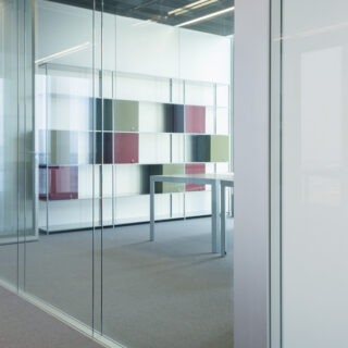 Desideri rinnovare gli uffici della tua azienda? Parti dalle pareti divisorie per ufficio!