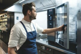 Attrezzature professionali per ristorazione: come migliorare produttività e igiene in cucina