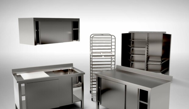 Arredi inox per cucine industriali: la cucina come un aeroporto (corsie, gate e flussi) per produrre tanto e senza caos