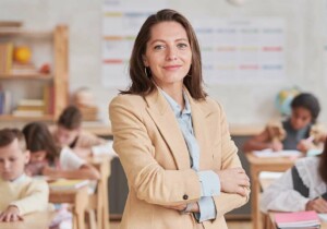 Stipendi docenti 2026: perché restano bassi e cosa potrebbe cambiare