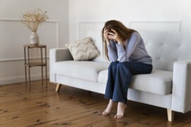 Psicologo a Gallarate: quando il lavoro finisce ma la testa resta in ufficio